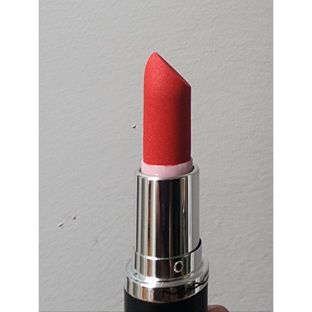 MAC Cosmetics Retro Matte Lipstick 607 Lady Danger Vivid Red - Picture 6 of 9